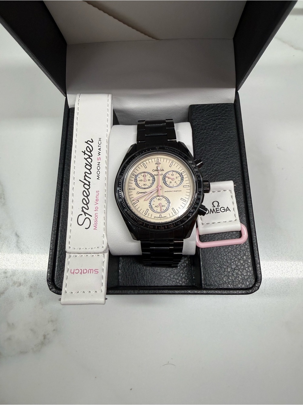 MoonSwatch MOD MISSION TO VENUS STAINLESS STEEL watch Black/black - Picture 7 of 7